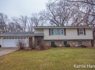 913 N State Rd, Belding, MI 48809