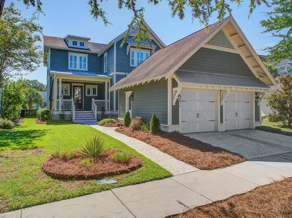 1679 Paradise Lake Dr, Mount Pleasant, SC 29464