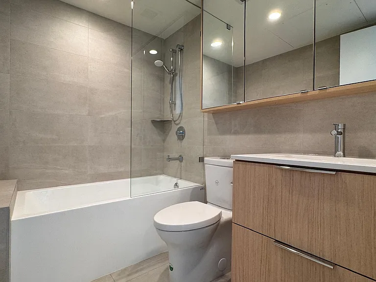 2135 Springer Ave #16XX — Photo 3