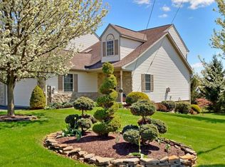 448 Hill St, Mount Joy, PA 17552