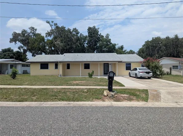 1521 Normandy Way, Leesburg, FL 34748