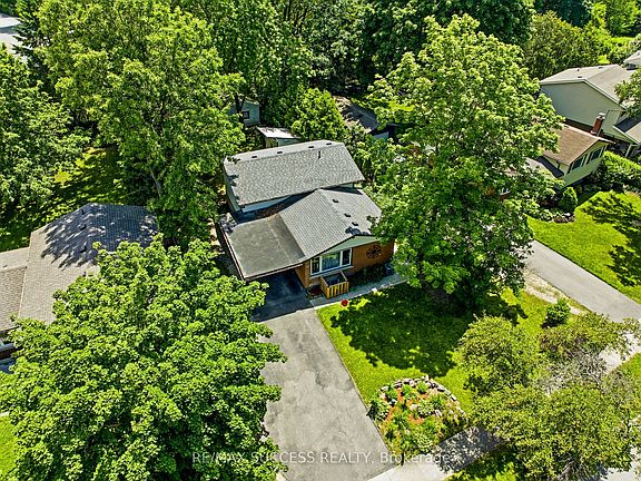 4th image of 97 Blythwood Rd