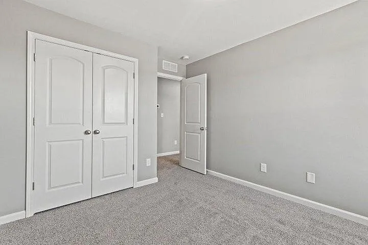 227 Krauss Dr — Photo 11