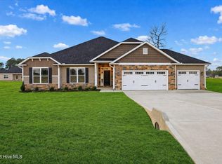 107 Brighton St, La Grange, NC 28551