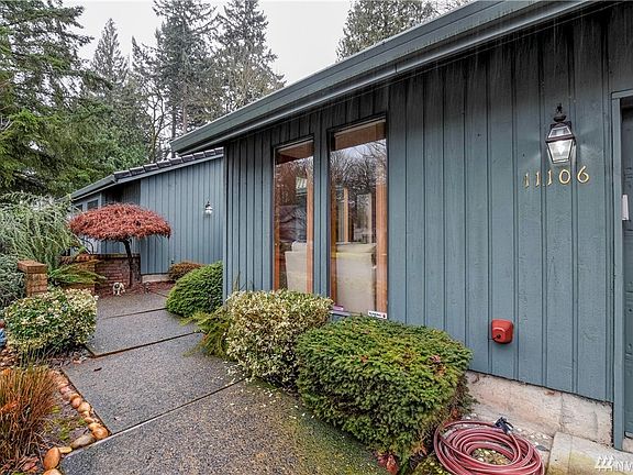 2nd image of 11106 NE 30th Ave
