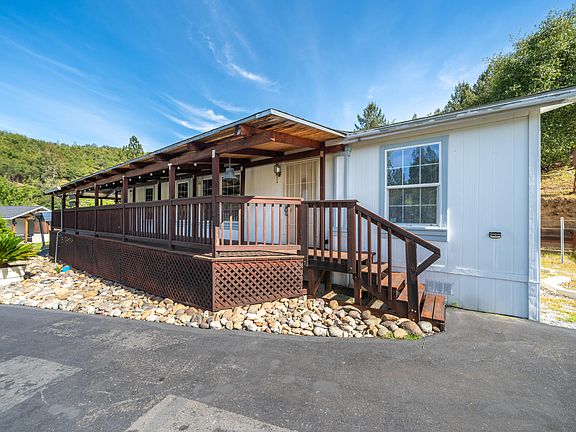 2nd image of 22151 Ravine Ct