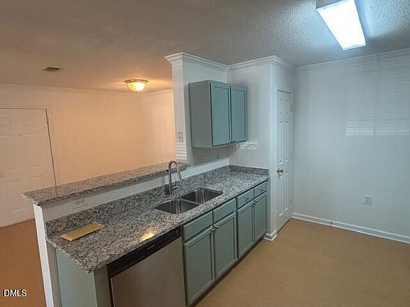 3rd image of 329 N Church St