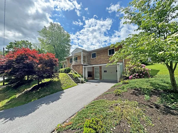 227 Sauers Ave, Johnstown, PA 15906