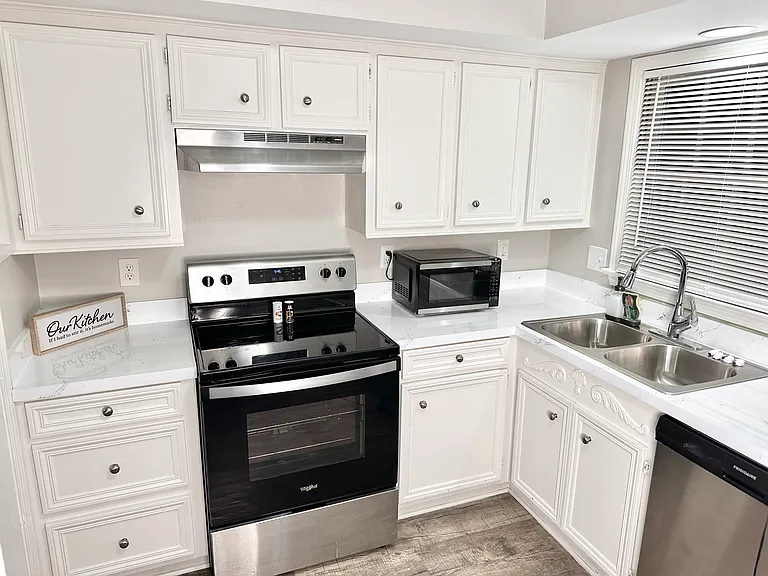 2312 River Oaks Blvd — Photo 12