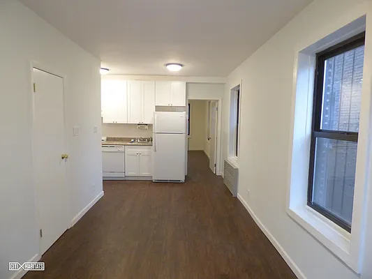 Rented by Citi Habitats | media 40