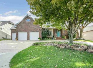 2618 N Spring Meadow St, Wichita, KS 67205