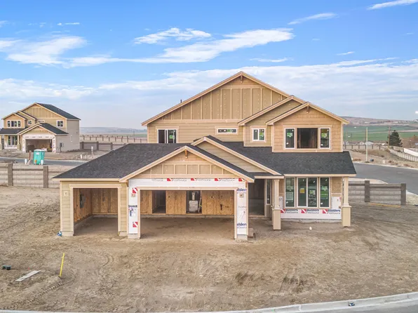 7832 Cardinal Peak St, West Richland, WA 99353