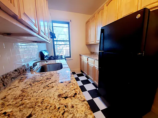 Rented by Brooklyn Property Group LLC | media 2