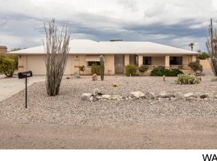 695 Meadows Dr, Lake Havasu City, AZ 86404