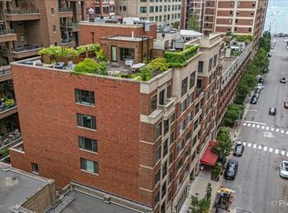 190 E Walton Pl APT 603, Chicago, IL 60611