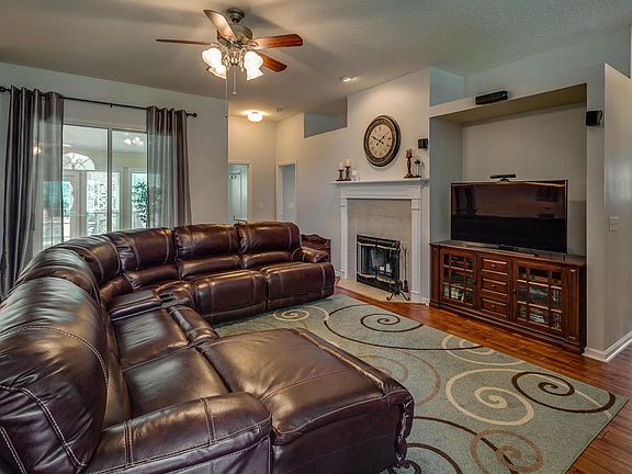 4th image of 3036 Preserve Landing Dr