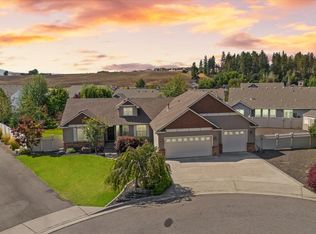 1118 S Harmony Ct, Greenacres, WA 99016