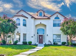 3412 Cummings Dr, Bedford, TX 76021