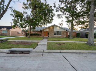 4119 Mischire Dr, Houston, TX 77025