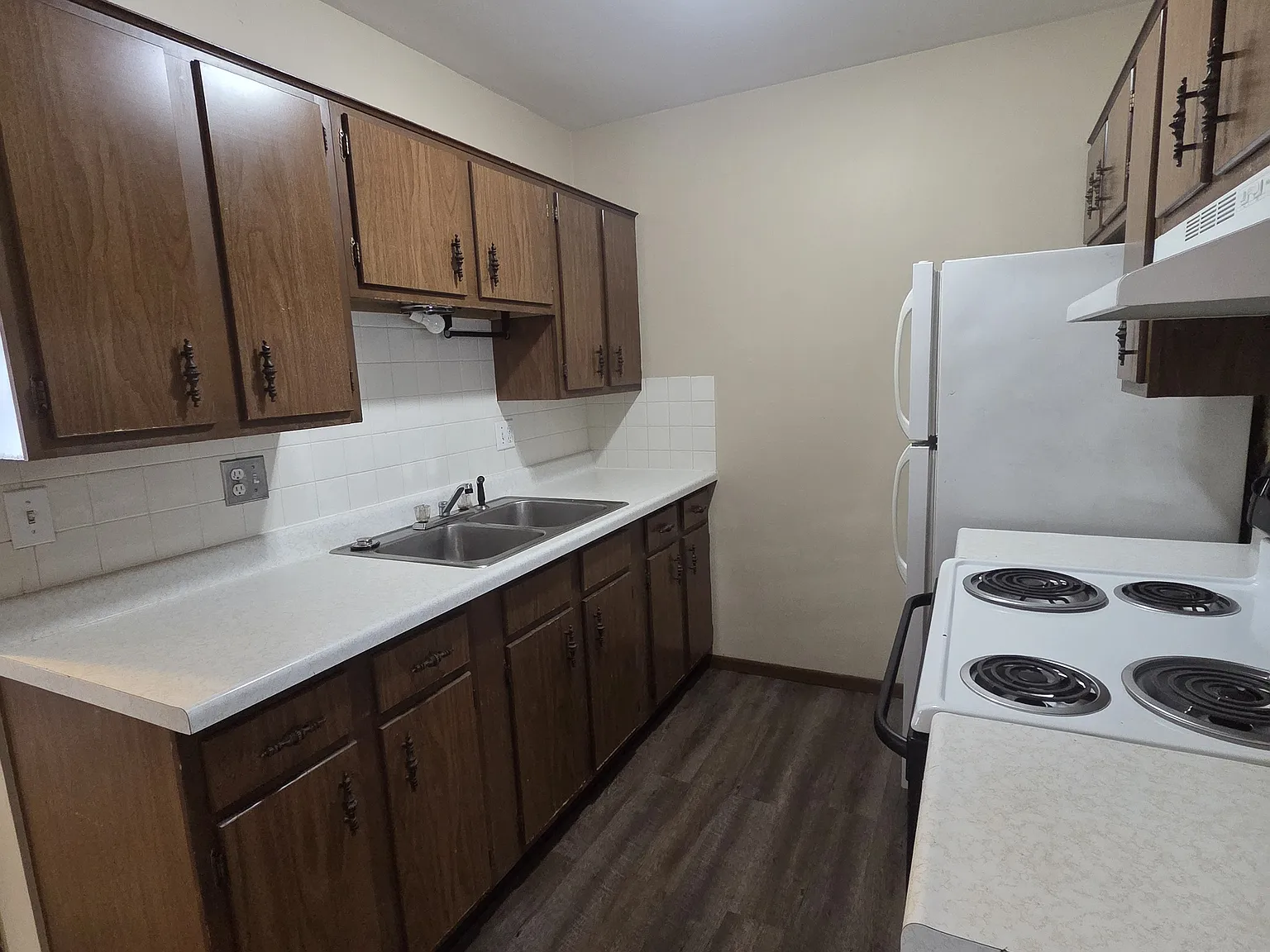 2 bed, 850 sqft, $1,425 — Photo 4