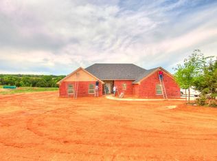 5771 Hillside Dr, Guthrie, OK 73044