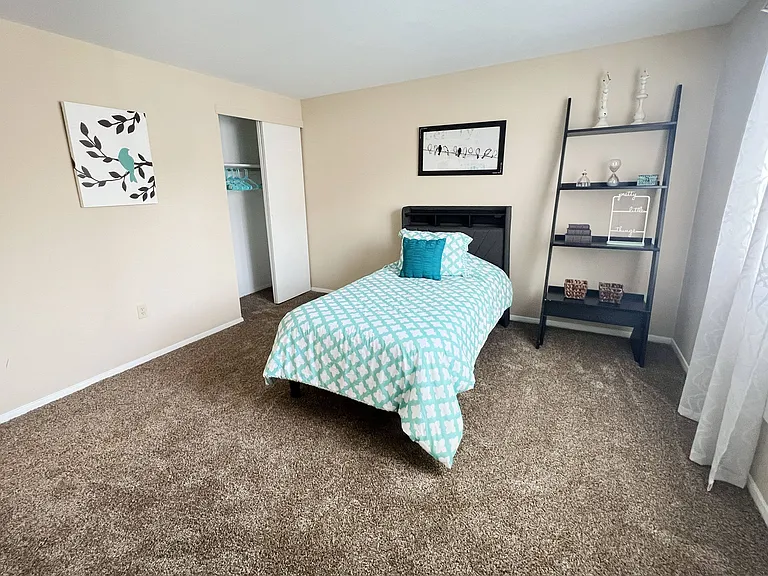 Barkley Ridge Apartments — Photo 31