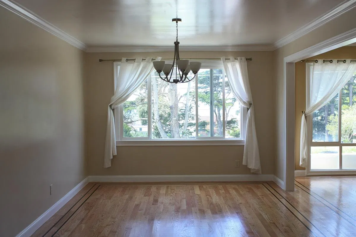 3 bed, 1375 sqft, $4,750 — Photo 3