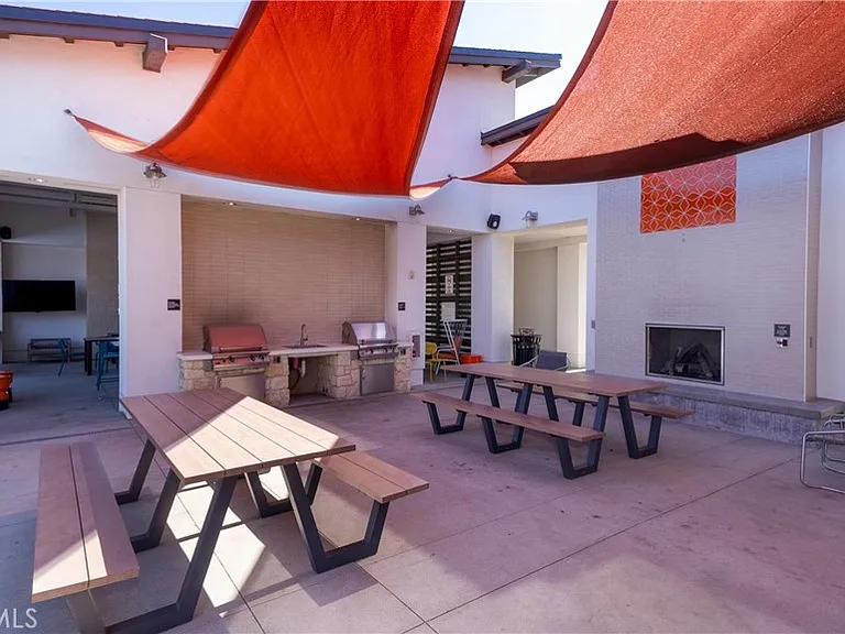 3921 S Jolly Paseo — Photo 40