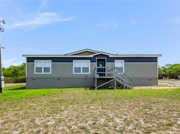 709 S Vista Dr, Sandia, TX 78383