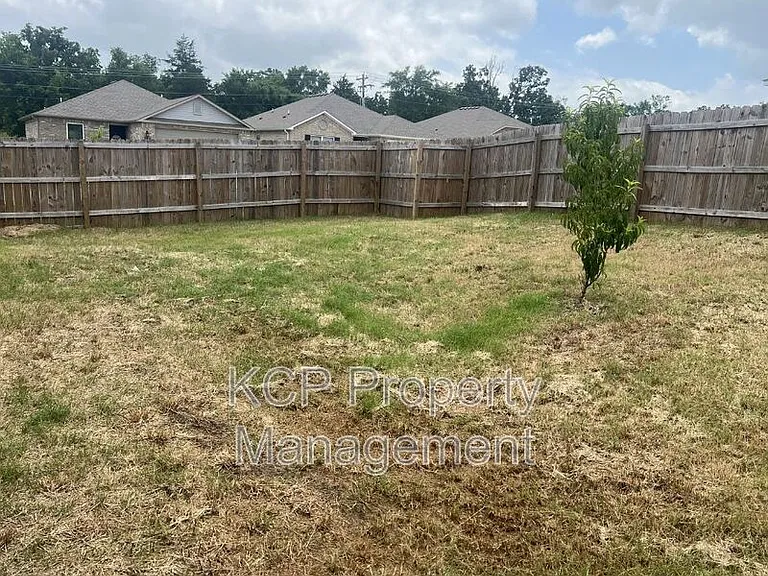 10632 Pine Way — Photo 16