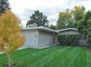 3420 Murdoch Dr, Palo Alto, CA 94306