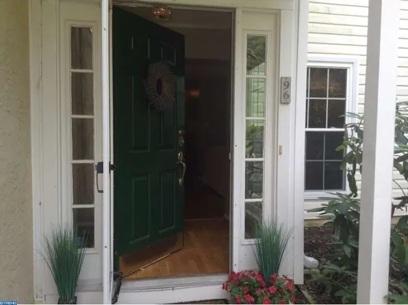 96 Bayberry Ct, Glen Mills, PA 19342