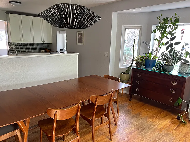 2920 N Race St — Photo 4