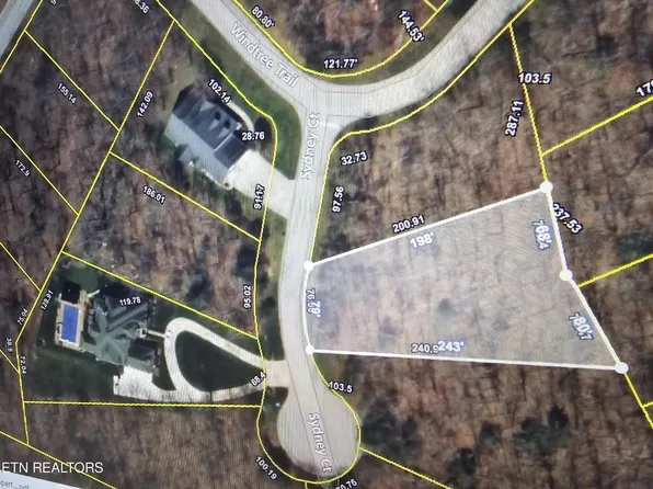 Sydney Ct, Crossville, TN 38555