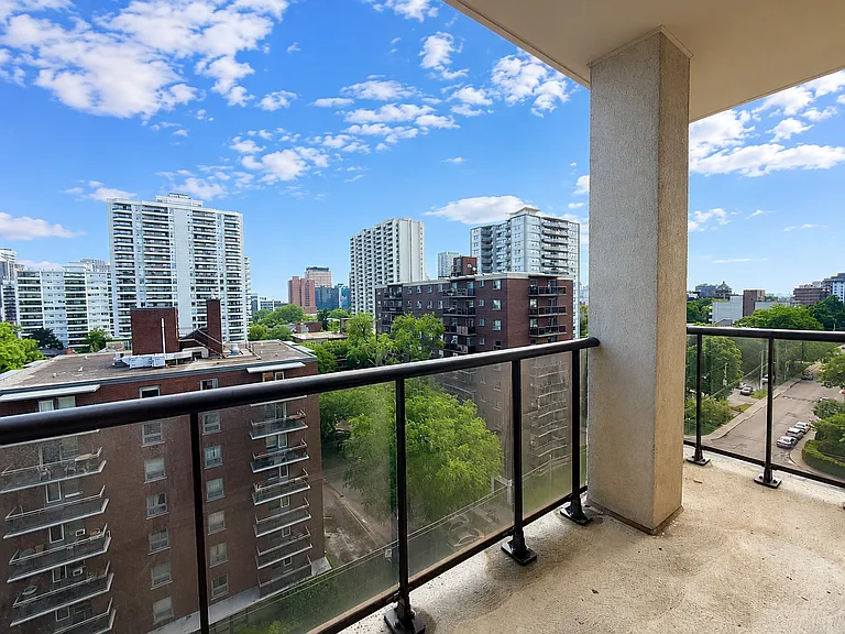 85 Robinson St #906 — Photo 14