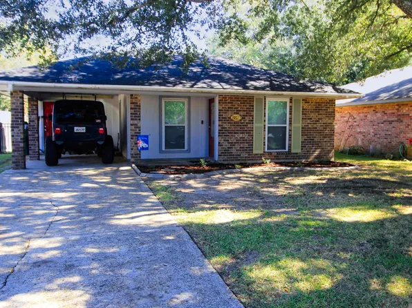 8823 Asphodel St, Denham Springs, LA 70726