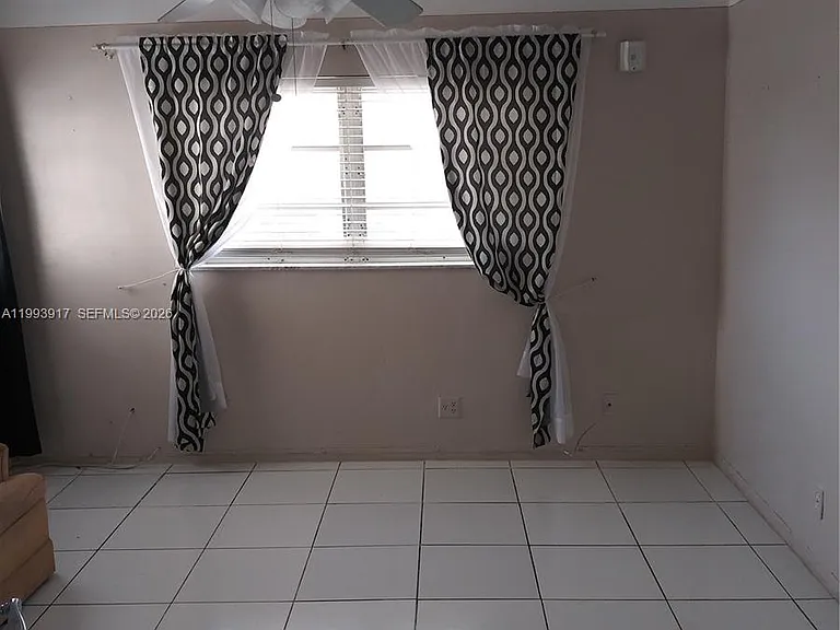 141 NE 10th Ave #29B — Photo 13