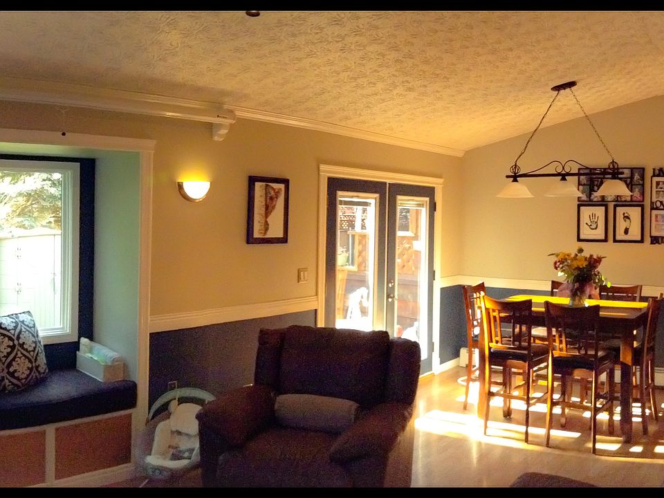 Downstairs living area