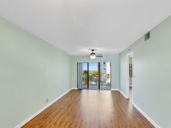 3rd image of 5163 N Highway A1a #319