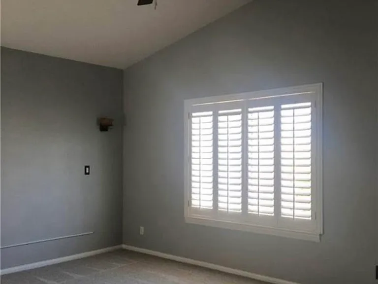 10295 Cherry Brook St — Photo 2