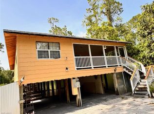 6145 Bathey Ln, Naples, FL 34116