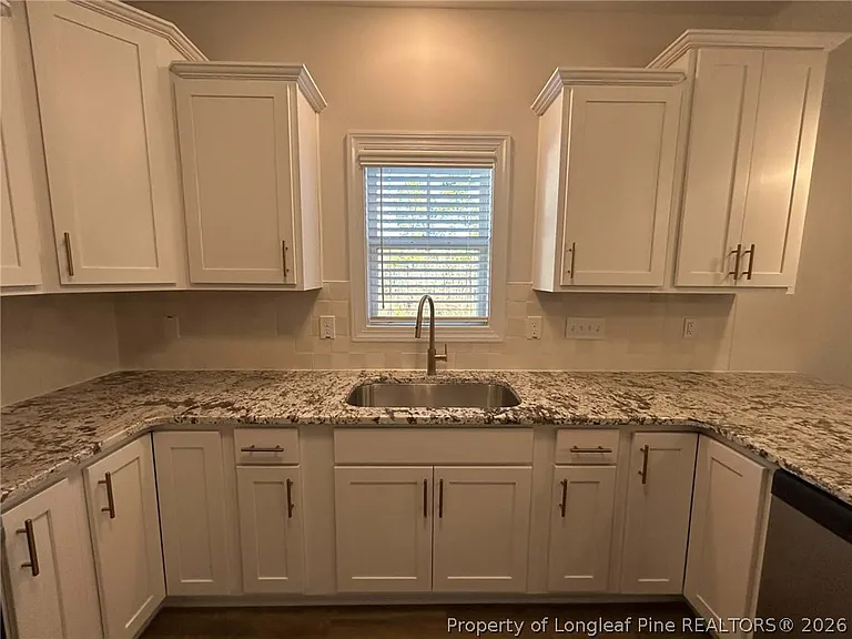 244 Brickhill Dr — Photo 7