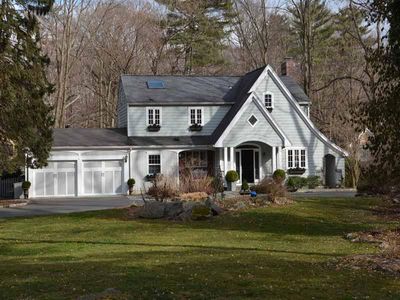 14 McCrea Ln, Darien, CT, 06820
