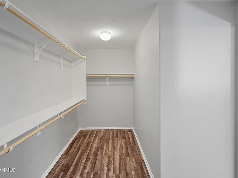 7135 W Rancho Dr — Photo 27