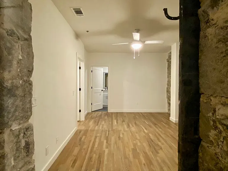 Andrews Court — Photo 48