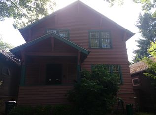 938 22nd Ave, Seattle, WA 98122