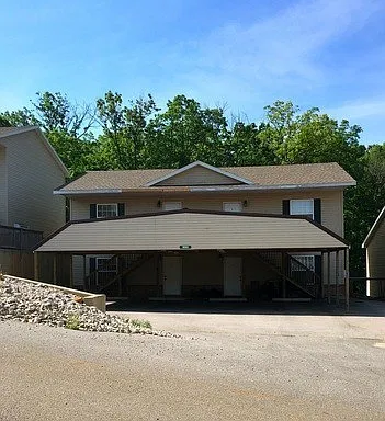 16549 Hunters Ridge Ln — Photo 1