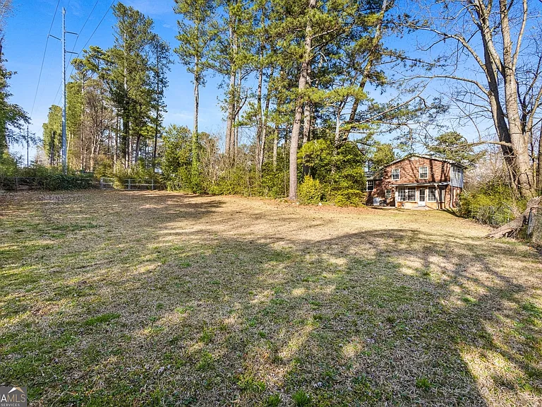 2922 Appling Way — Photo 18