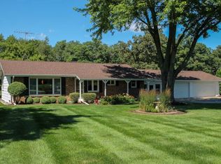 43W696 State Route 64, Maple Park, IL 60151