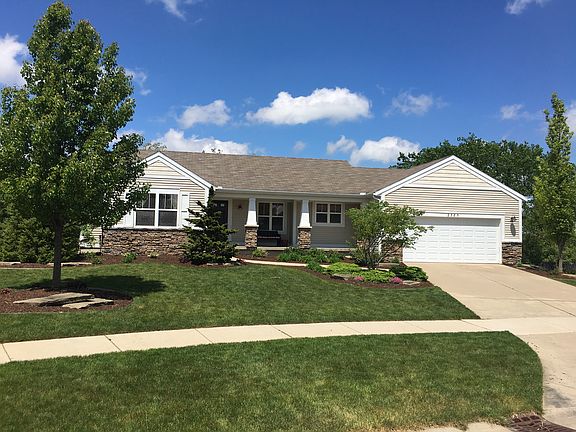 3rd image of 2385 Springside Ct